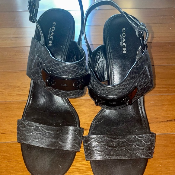 Coach Leather Sling Back - Picture 7 of 7